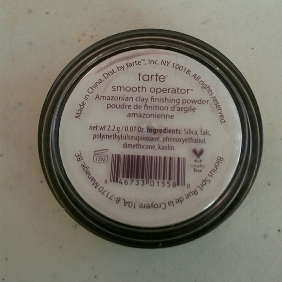 Powder face - Picture 2 of 2